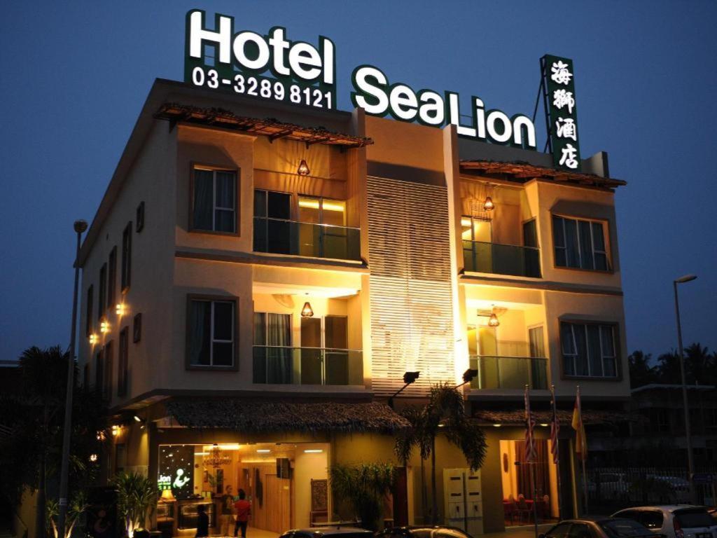 Sea Lion Firefly Concept Hotel Kuala Selangor Bagian luar foto